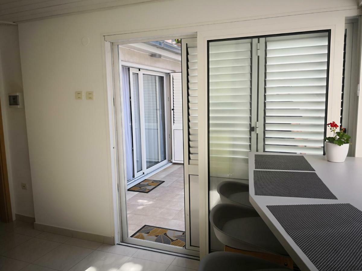 Private Oasis-Villa Sandina Split Exterior photo